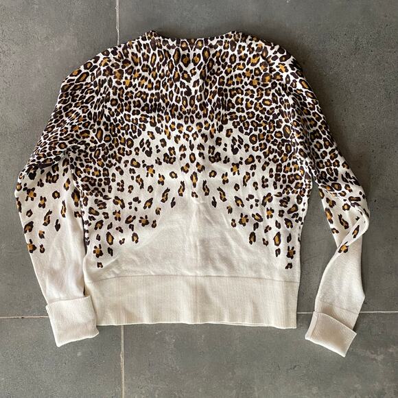 Karen Kane S Animal Print on Ivory Smooth Knit Cardigan Sweater IMMACULATE! - Picture 11 of 15